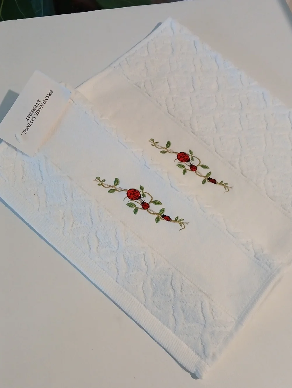 Ladybugs Fingertip Guest Towels 100% Cotton HOME SPA Portugal 12x18